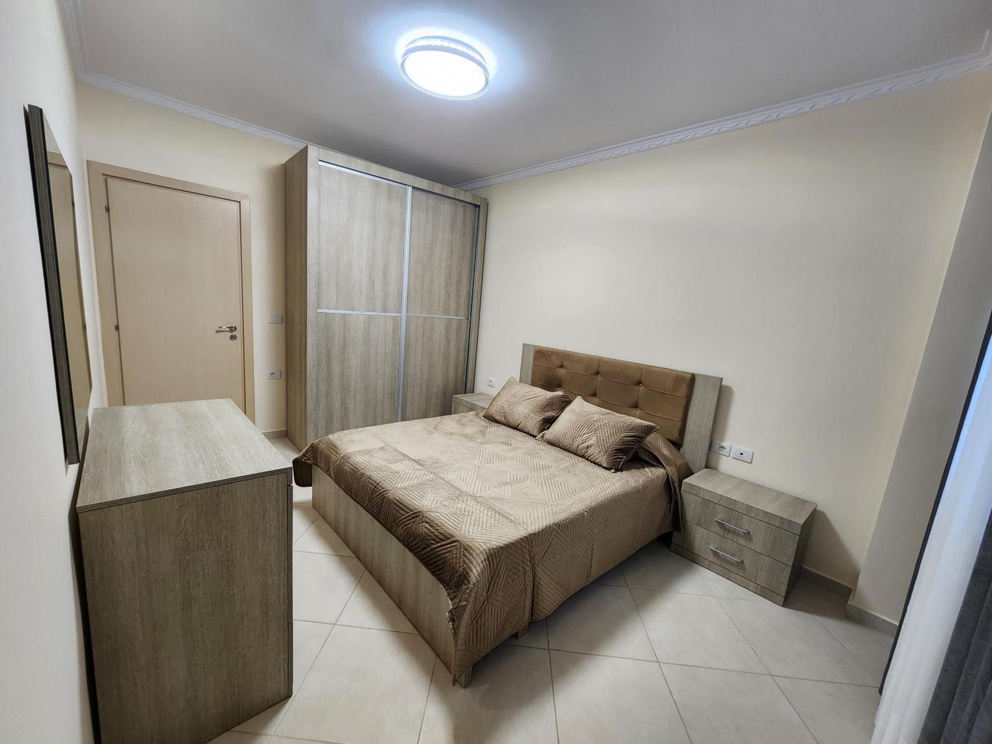 E.I.R Apartments Vlorë Buitenkant foto