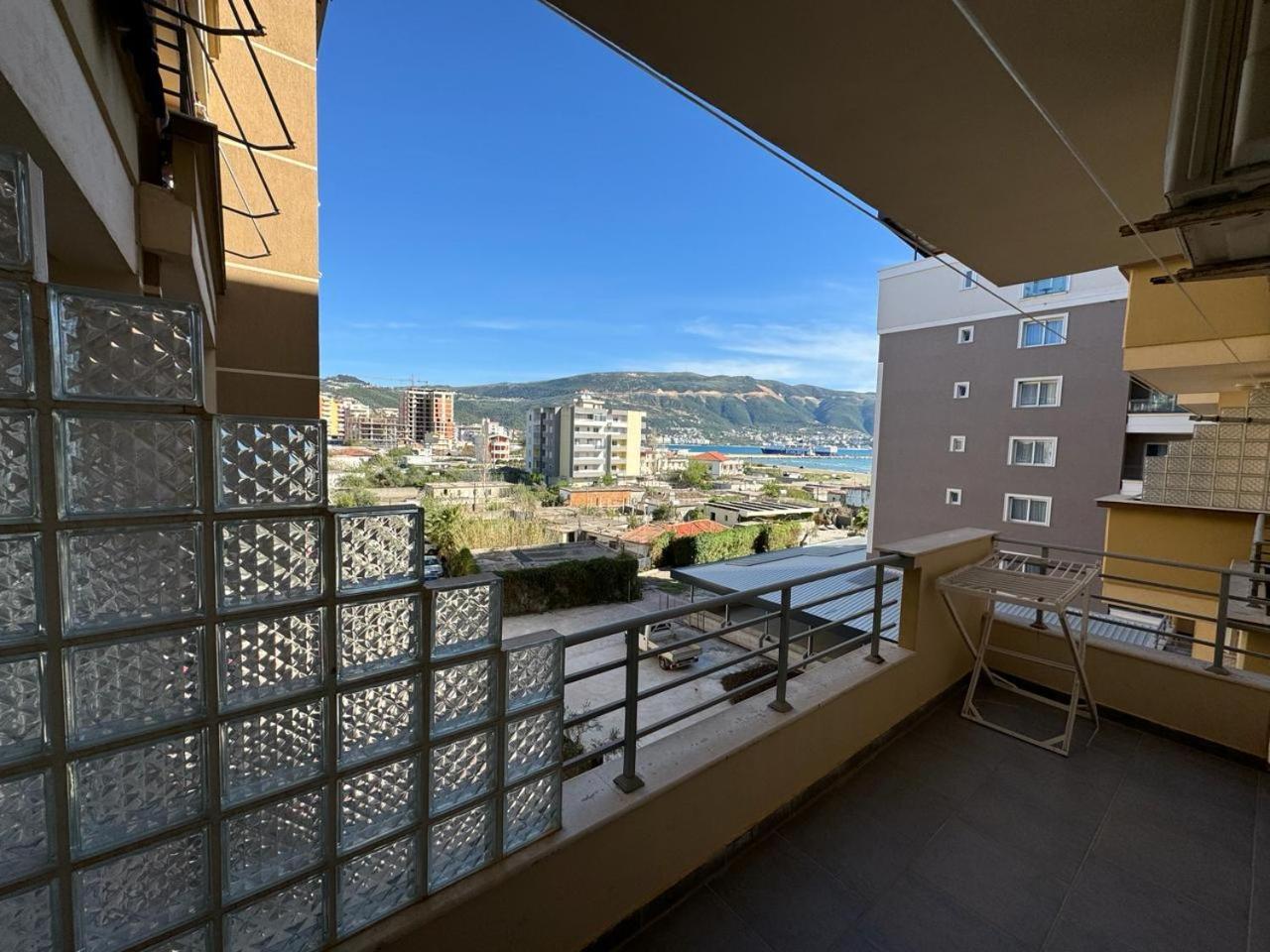 E.I.R Apartments Vlorë Buitenkant foto